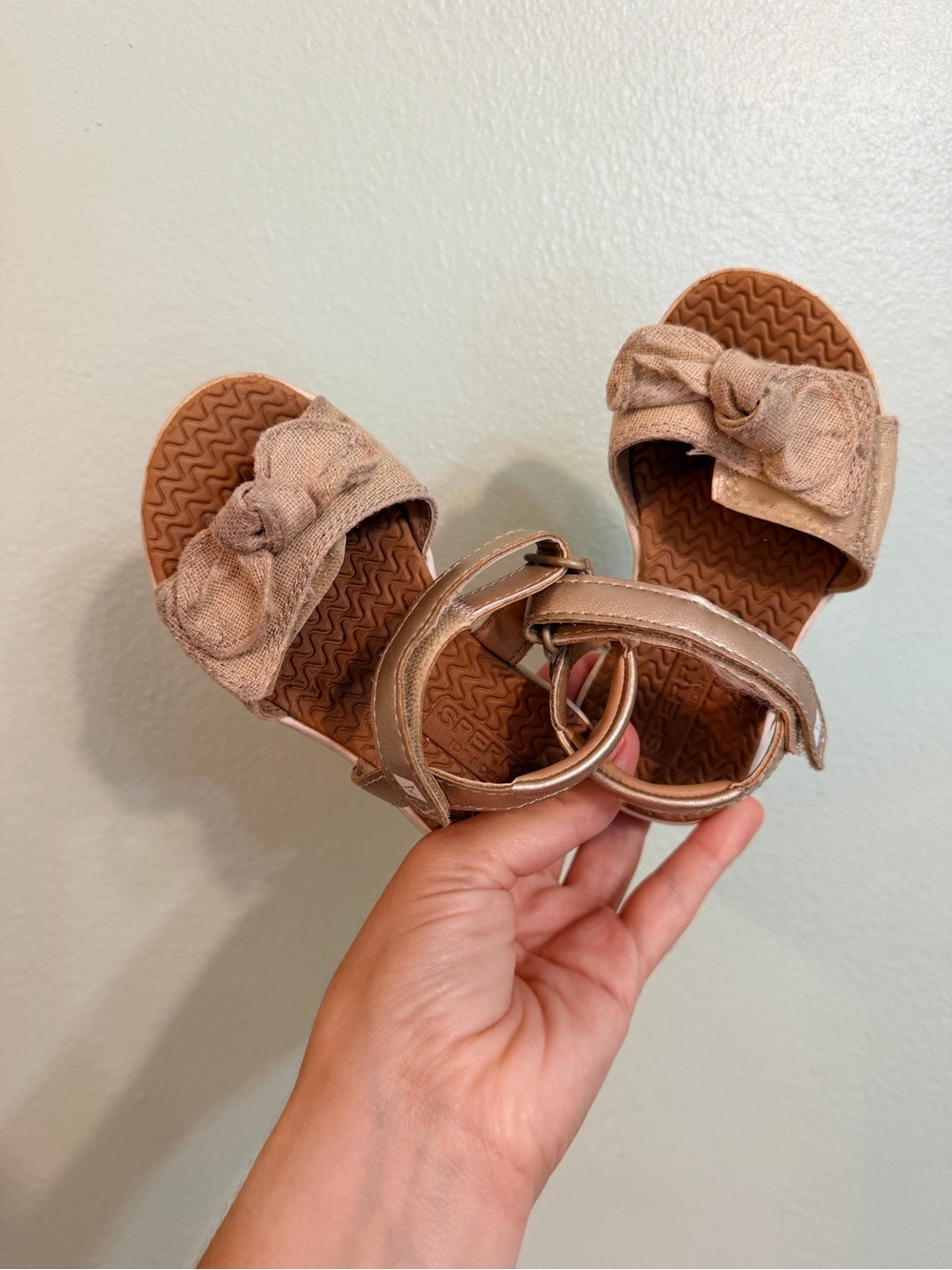 Sperry Toddler Sandals in Tan with Bow Accent